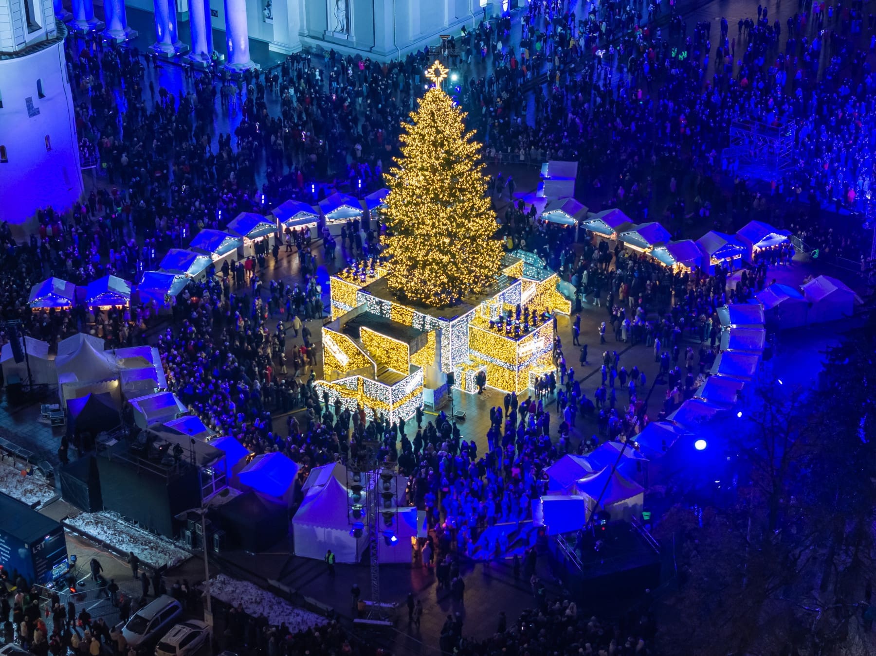 Vilnius Christmas Market Lithuania Travel Begins At