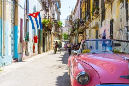 For Cuba Holidays: Think Santa Clara