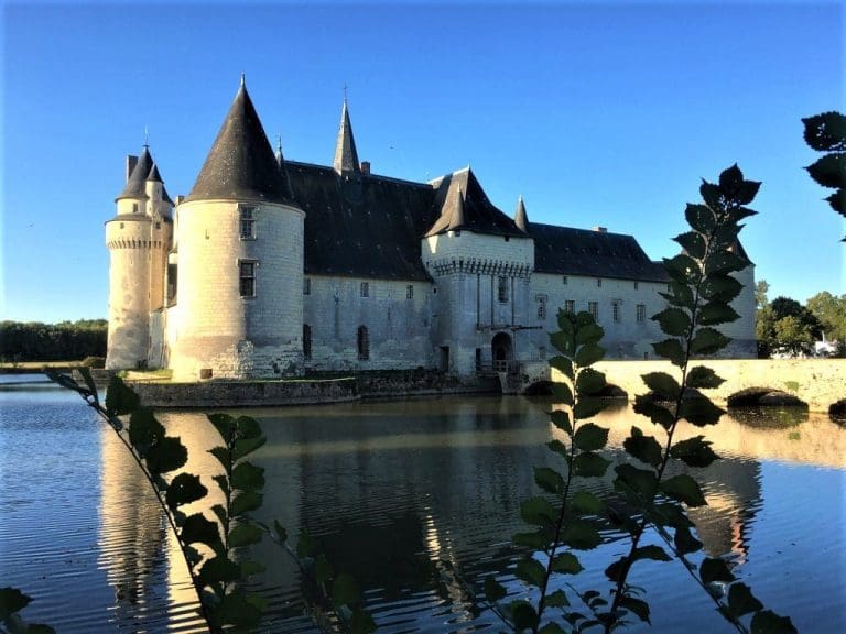 Loire Valley Chateaux, Wine and Tapestries - Travel Begins at 40