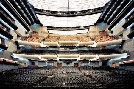 Opera national de Paris. Opera Bastille. La grande salle. Decembre 2012. ©Patrick Tourneboeuf/Tendance Floue/OnP