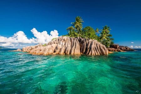 Go on a Post-covid Seychelles Digital Detox