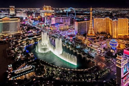 A Traveler’s Guide to Casino Resorts: Beyond the Gaming Floor