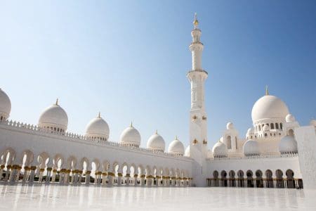 The 6 Best Places to Visit in Abu Dhabi