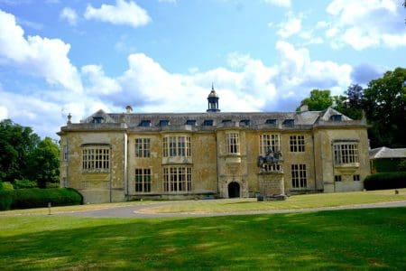 Hartwell House: Fit for a King