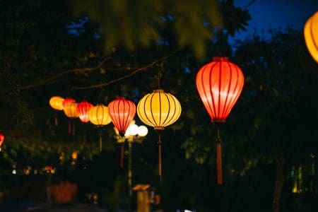 77980297-H1-AHAR_Destination_Lanterns_01_G_A_H