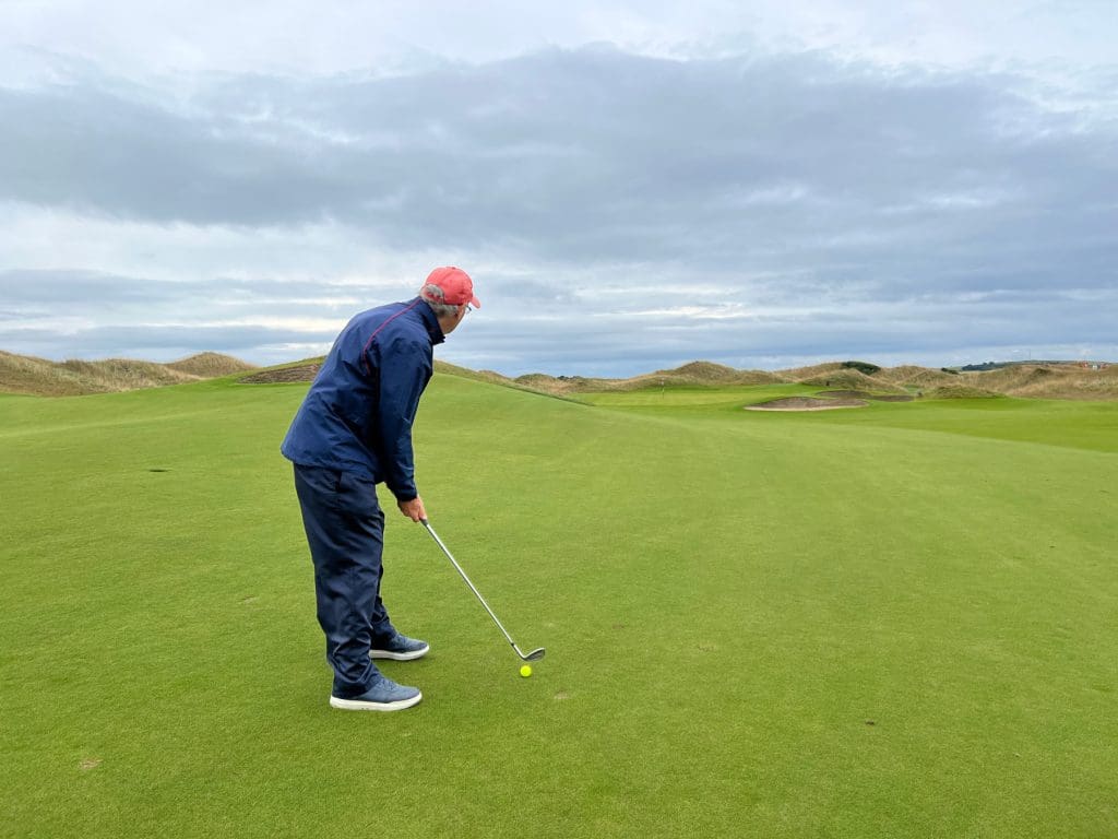 Roger playing St Andrews