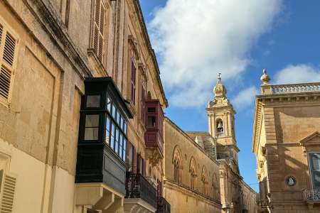 Travelling through Malta Like a Local