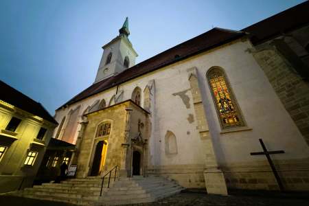 48 Hours in Bratislava Slovakia in Winter