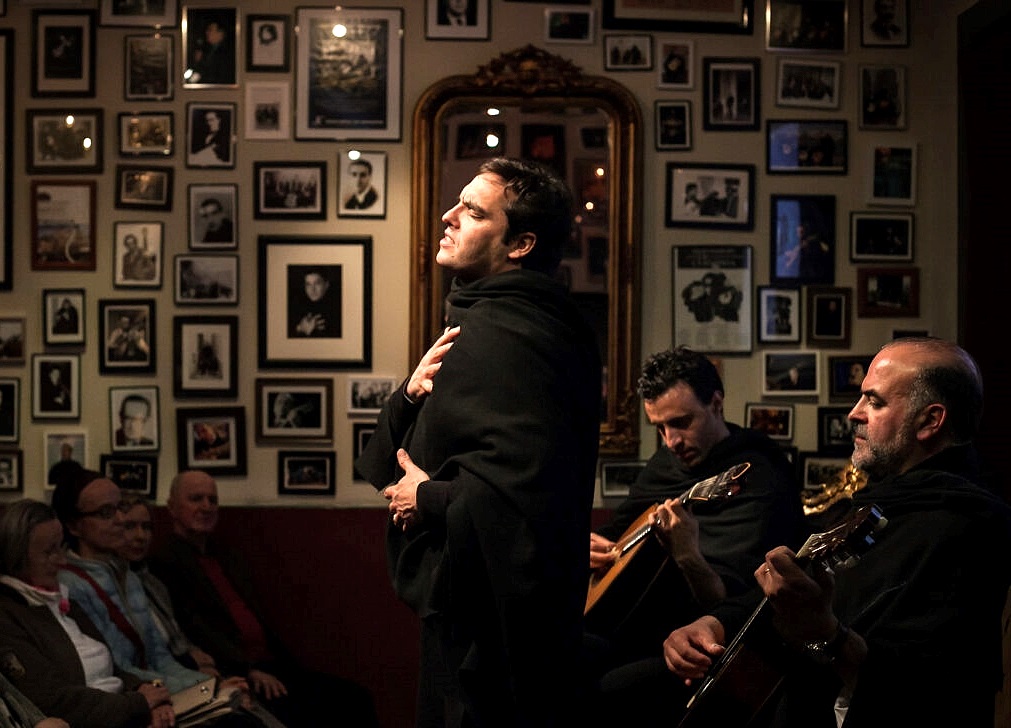 Fado ao Centro, one of Coimbra's Fado Houses, photo, Fado ao Centro