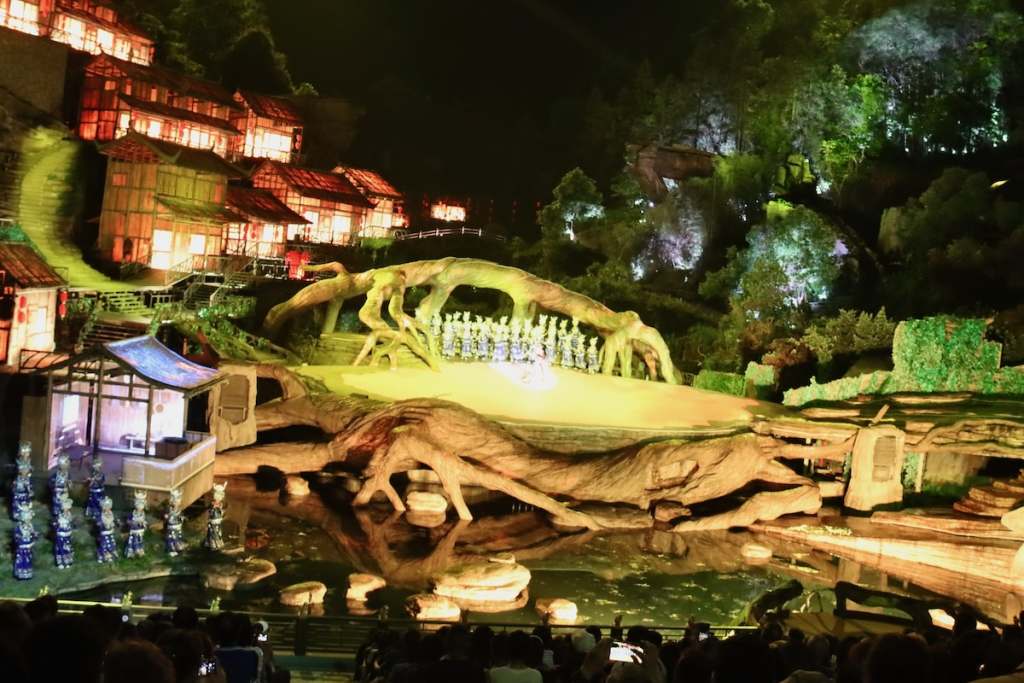 Tianmen Mountain Foxy Fairy Show Zhangjiajie, China