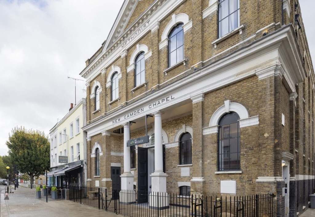 A.ExterThe Wesley Camden Town