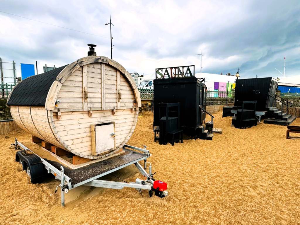 Sea scrub sauna on Margate beach