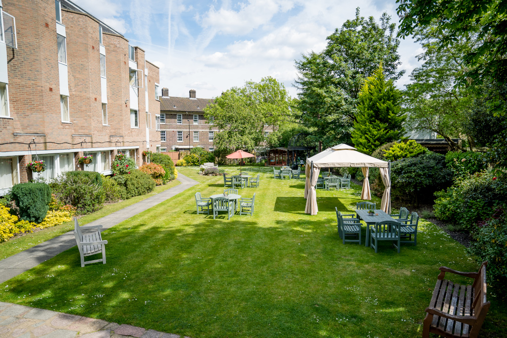 The Clarendon overlooking Blackheath