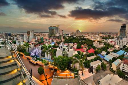 phnom penh bars